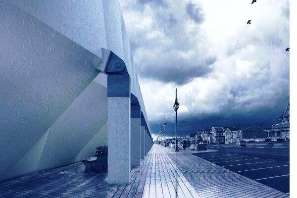 دیوارهایی که با امواج دریا کج می شوند