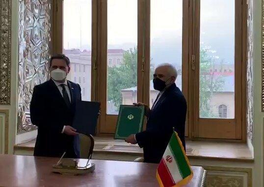 سند همکاری های ایران و صربستان امضا شد