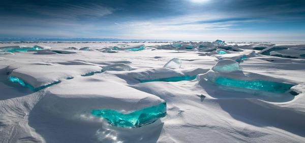 دریاچه یخی بایکال